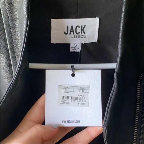 Black Leather Jacket NWT Small - Picture 4 of 9